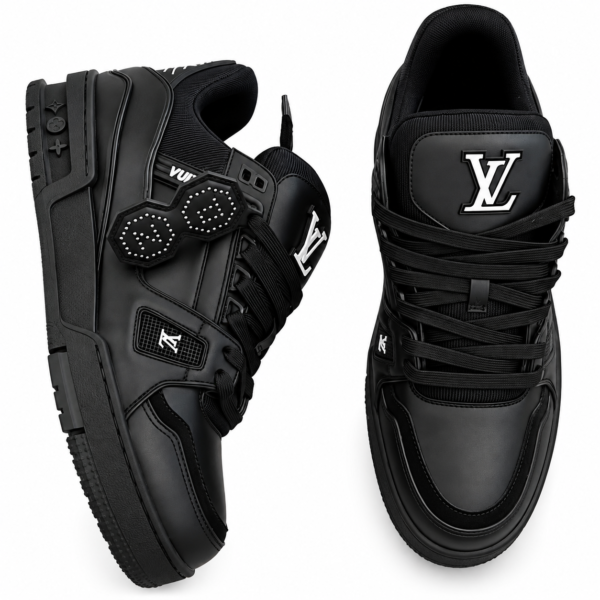 Luxury Lou1s Black Sneaker